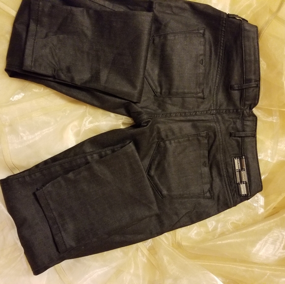 "NWT" DIESEL JEANS - Picture 5 of 8